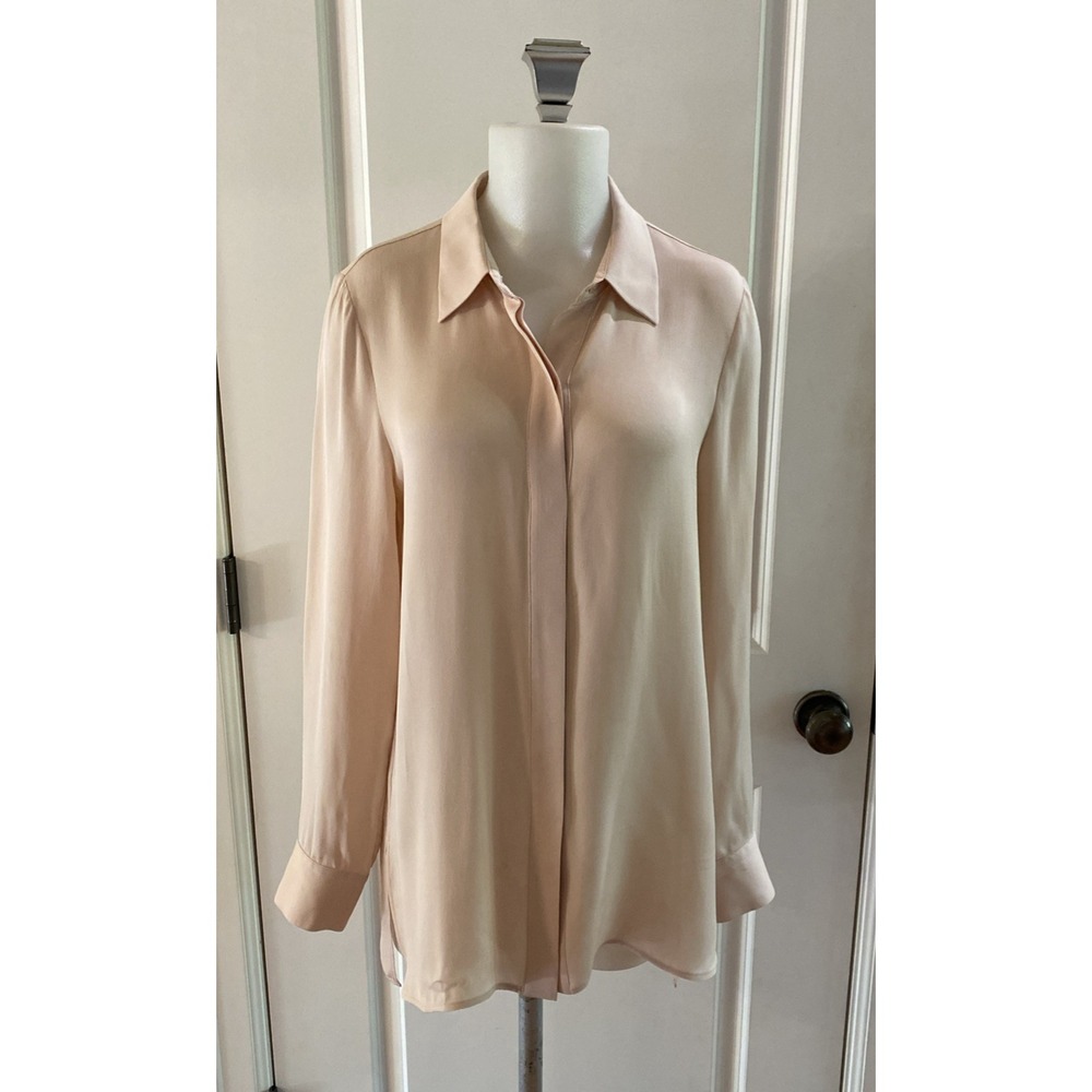 Vince 100% Silk Button-Up Shirt Hidden Buttons Women's Size 8 Blush Pale Pink